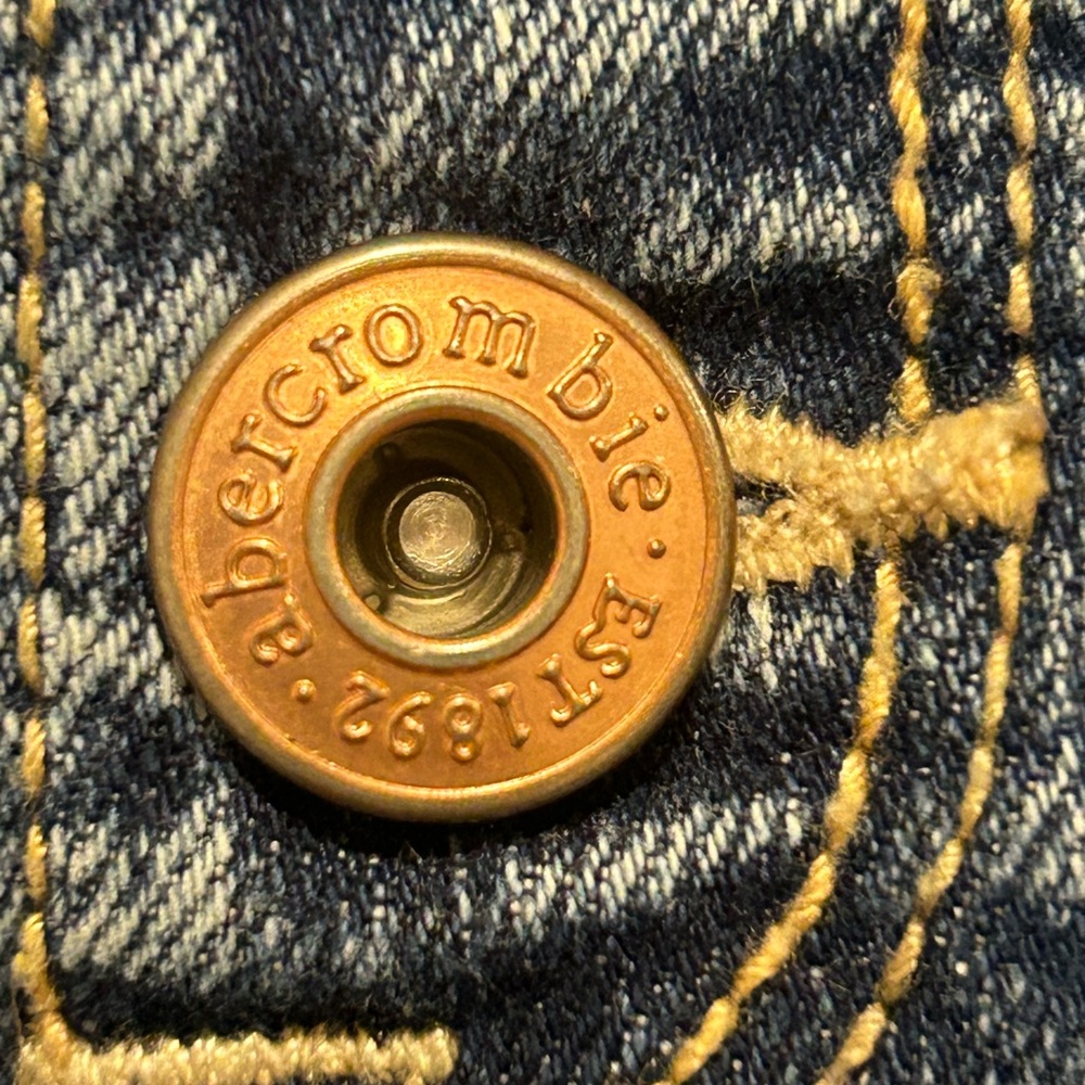 Abercrombie‎ Kids Blue Denim Skirt - Picture 4 of 4